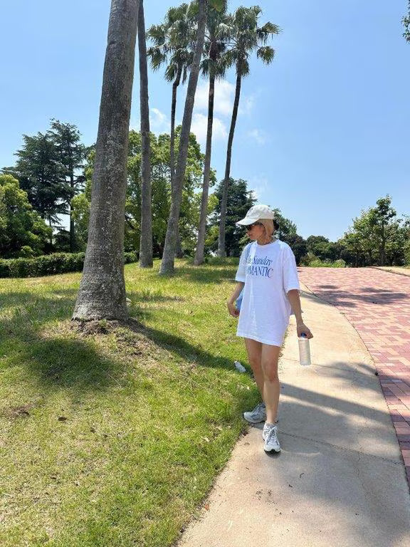 THE SUNDAY ROMANTIC TEE WHITE