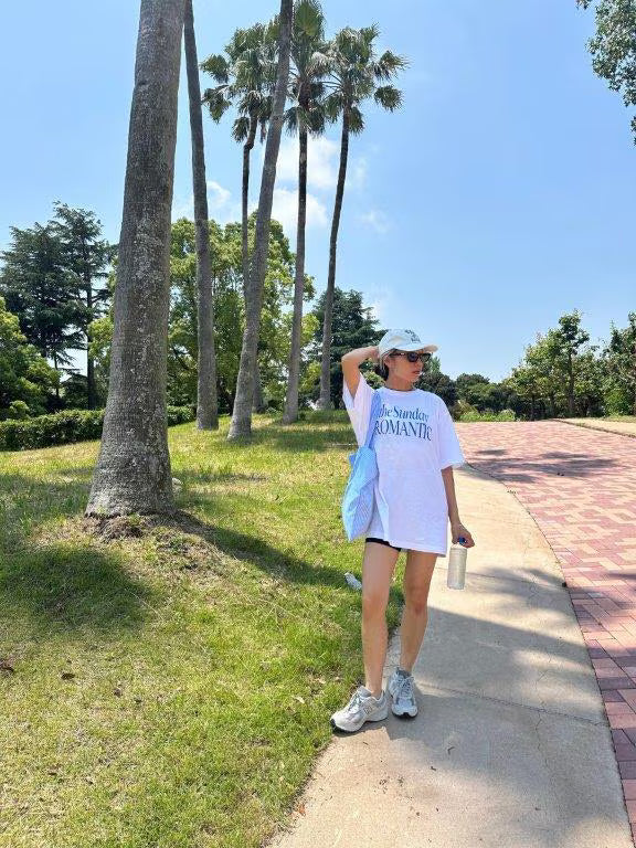 THE SUNDAY ROMANTIC TEE WHITE