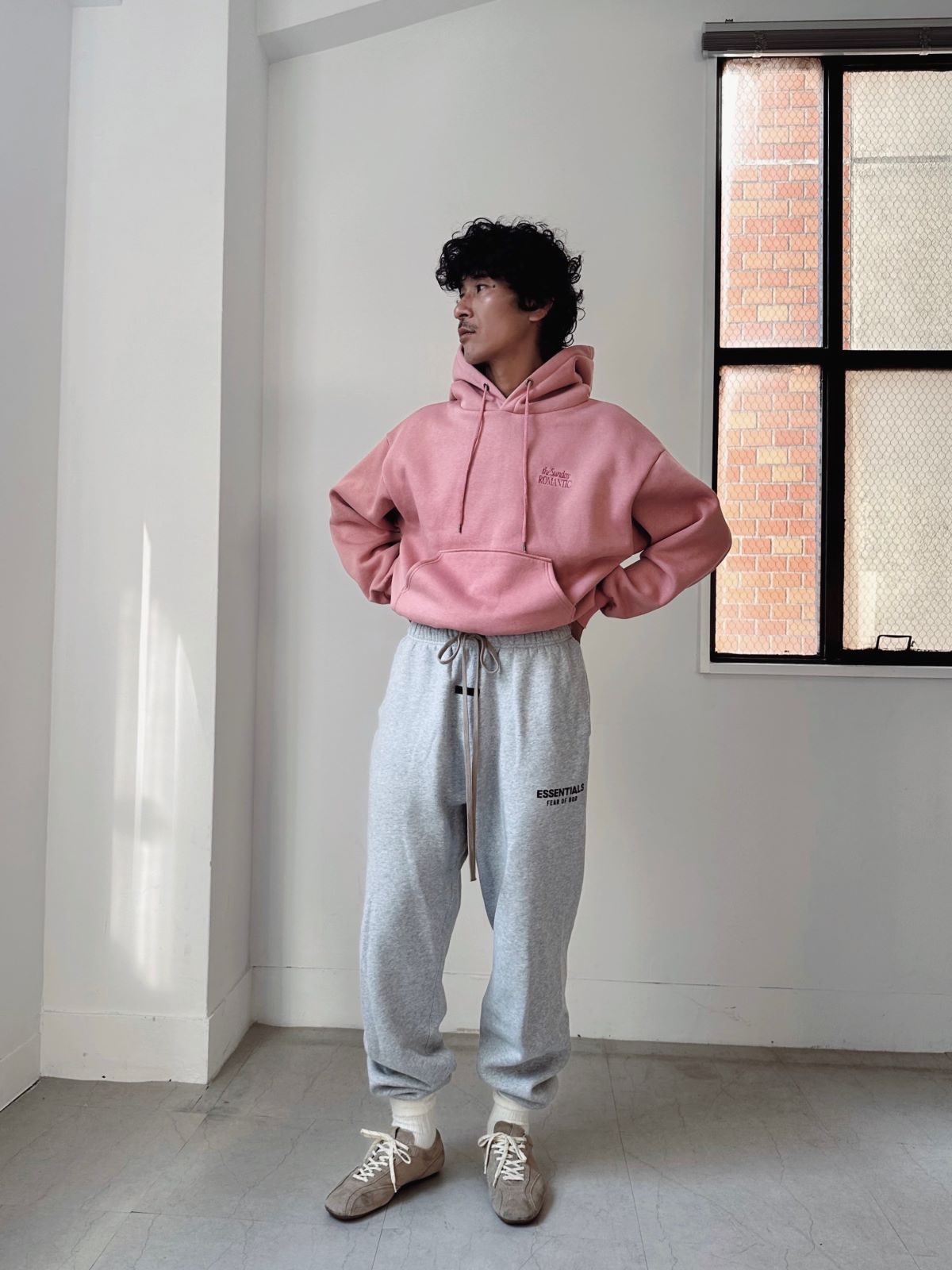 LOGO CROPPED HOODIE UNISEX