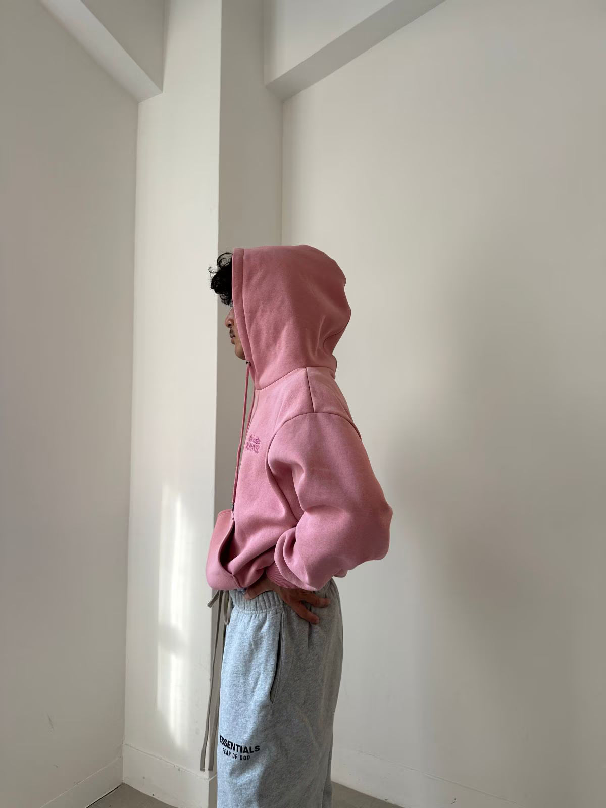 LOGO CROPPED HOODIE UNISEX