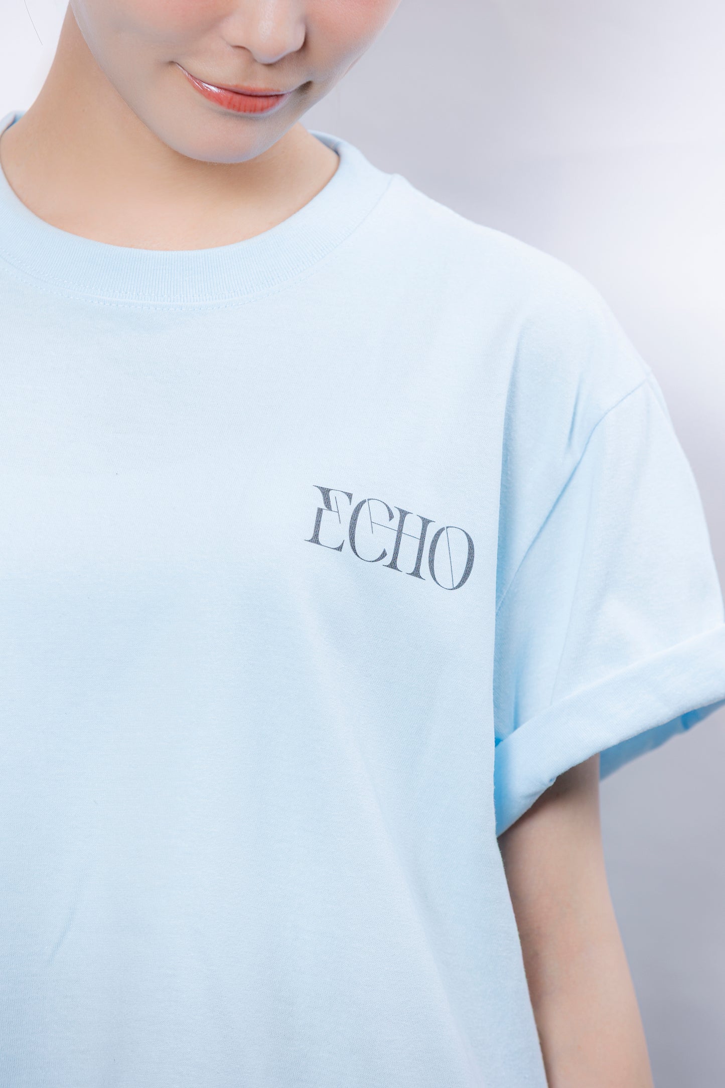 ECHO Tシャツ LIGHT BLUE
