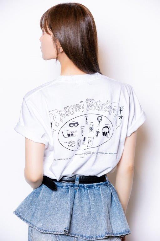 RINA Tシャツ 2025