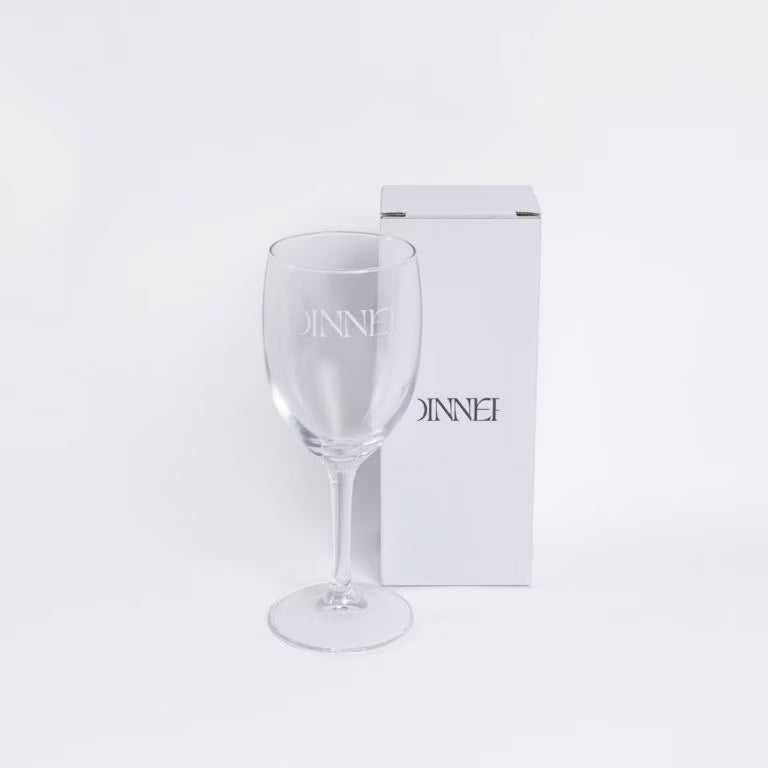 DINNER SHOW Wine glass