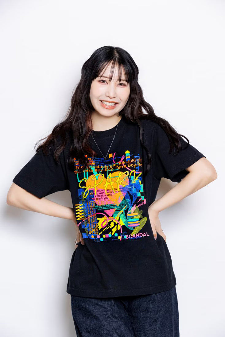 LOVE, SPARK, JOY! Tシャツ【MANIA限定】BLACK