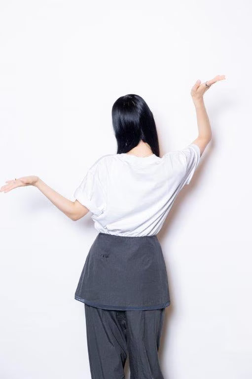 TOMOMI Tシャツ 2025