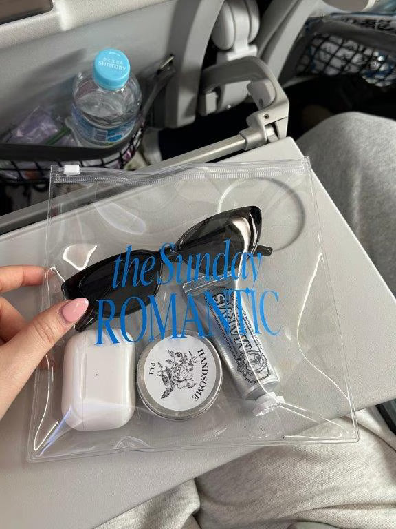 TRAVEL POUCH
